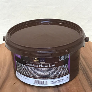 Cacao Barry Gianduja Plaisir Lait (5.5 lb)